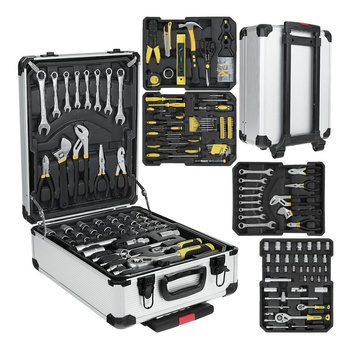 Walizka narzędziowa z wyposażeniem