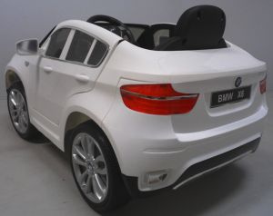 Autko Samochodzik BMW X6 białe koła Eva