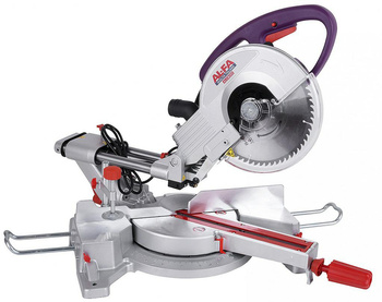 Piła ukośnica 2950W do cięcia drewna